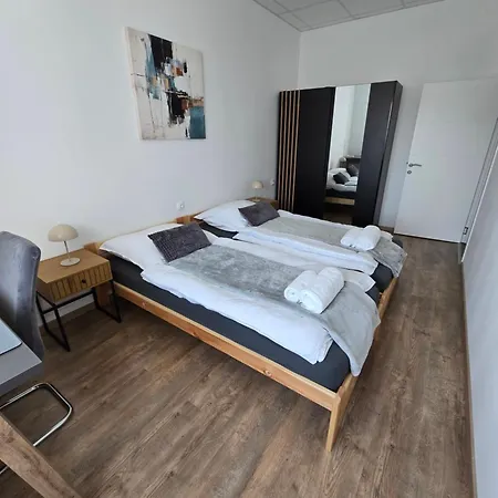 Porta Zsolnay Appartement